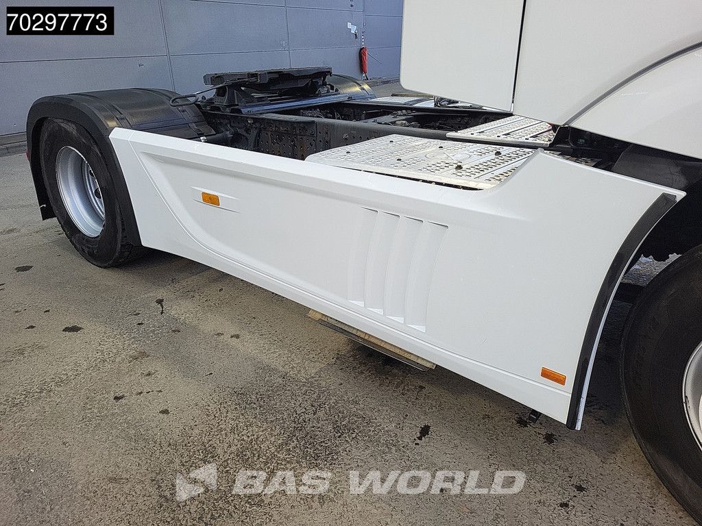 Mercedes Actros 1848 4X2 BigSpace Retarder PTO Standklima