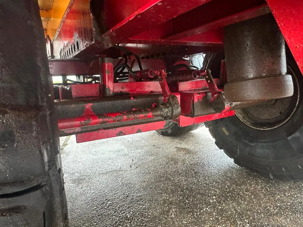 Veenhuis JVSK 21000 Grond dumper Kipper