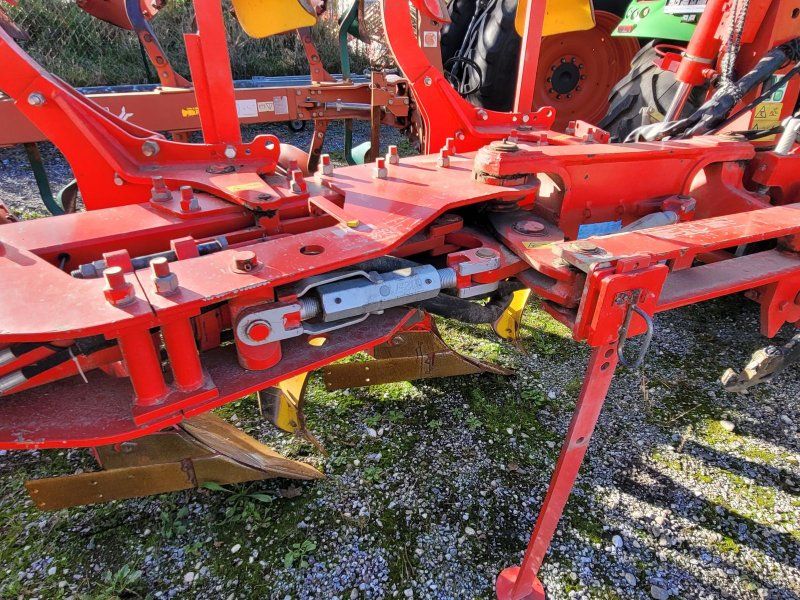 Pöttinger Servo 4-Scharig