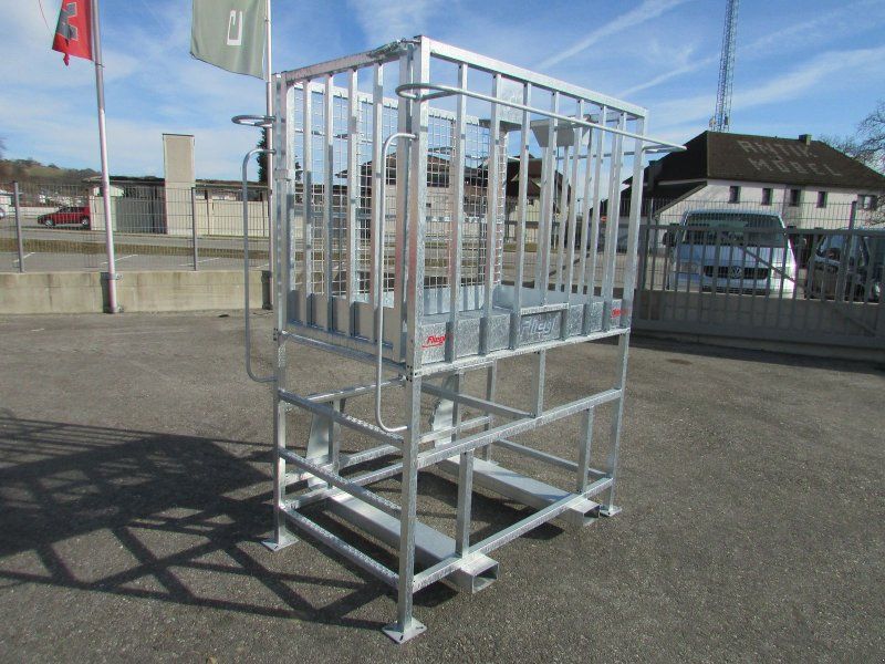 Fliegl Arbeitsbühne Hoch