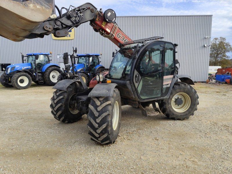 Case IH FARMLIFT 636