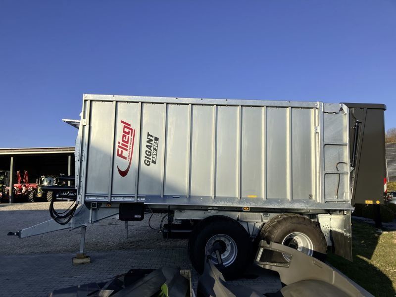 Fliegl GIGANT ASW 261 COMPACT FOX