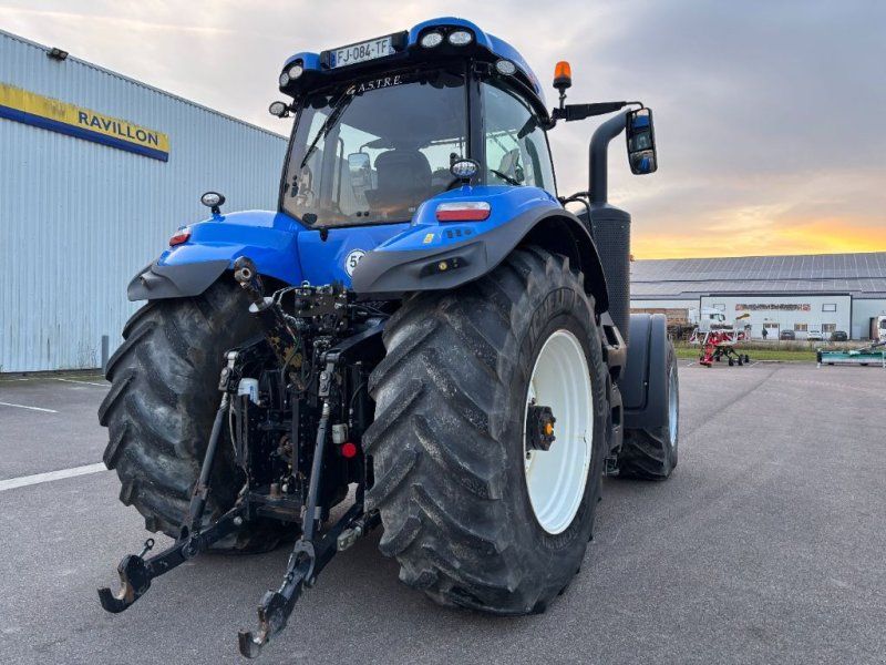 New Holland T8.435