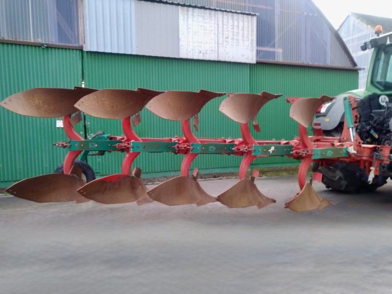 Kverneland 85-300 + Packomat S