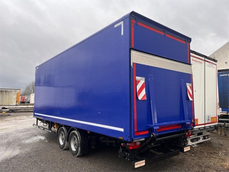 Möslein TKO 105 DL Schwebheim Tandem Koffer, Ladebordwand