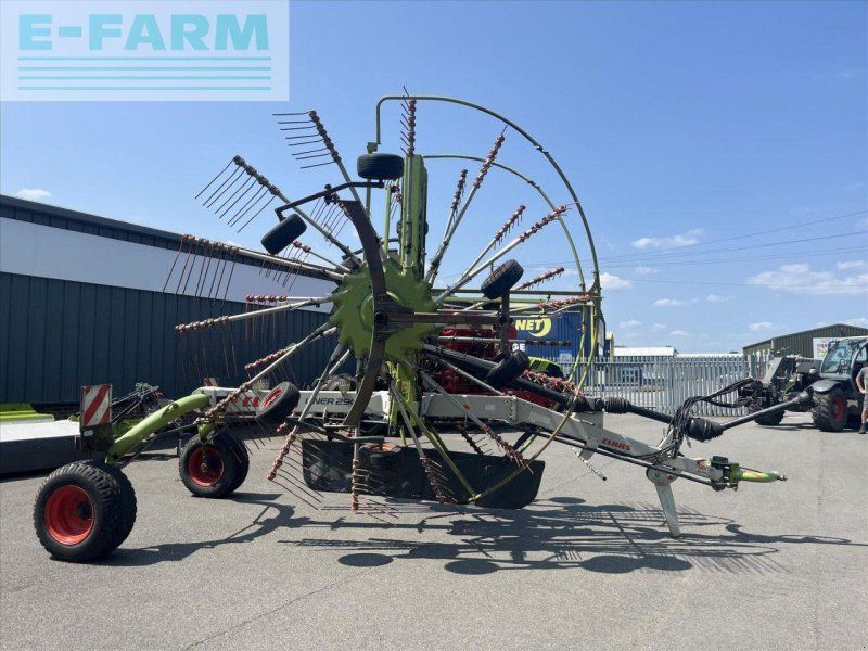 Claas LINER 2900