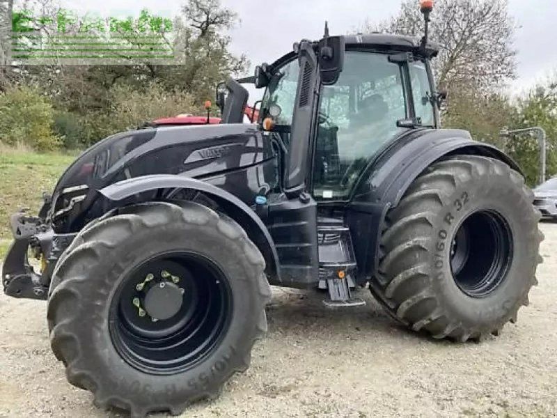 Valtra t215d