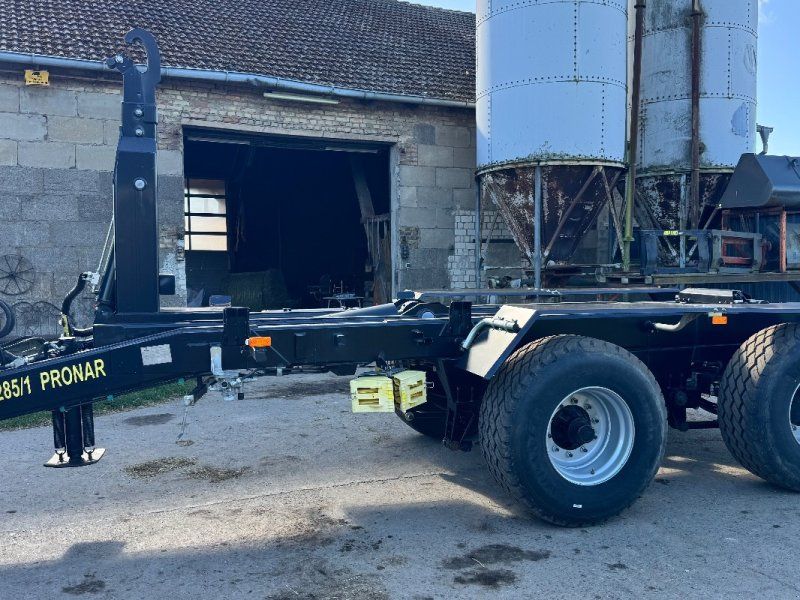 Pronar T285/1 Haken mit 2 n