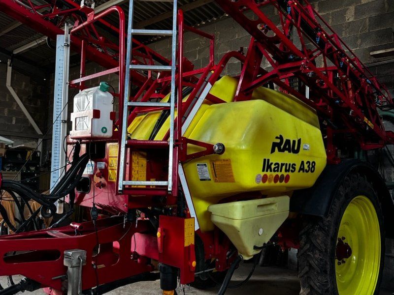 Kverneland Ikarus A38