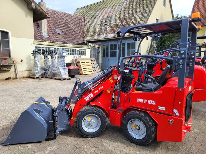 Toyo 522-II Bügel Stage V Kubota + Werkzeugaktion Schaufel + Pal