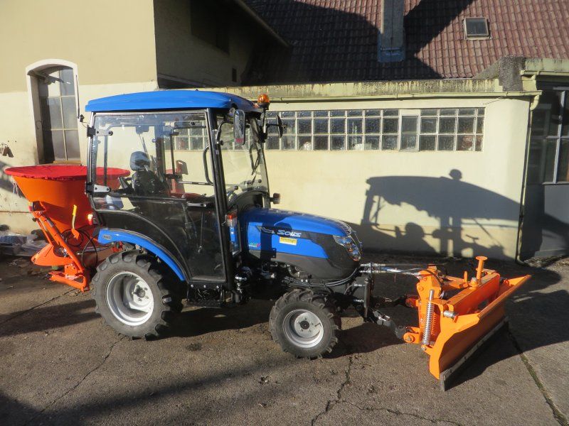 Solis 26 HST Hydrostat + Winterdienstpaket (Schneeräumschild + Salzstr