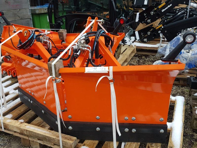 V-150 Vario  + elektrisches Steuergerät Räumschild Wi