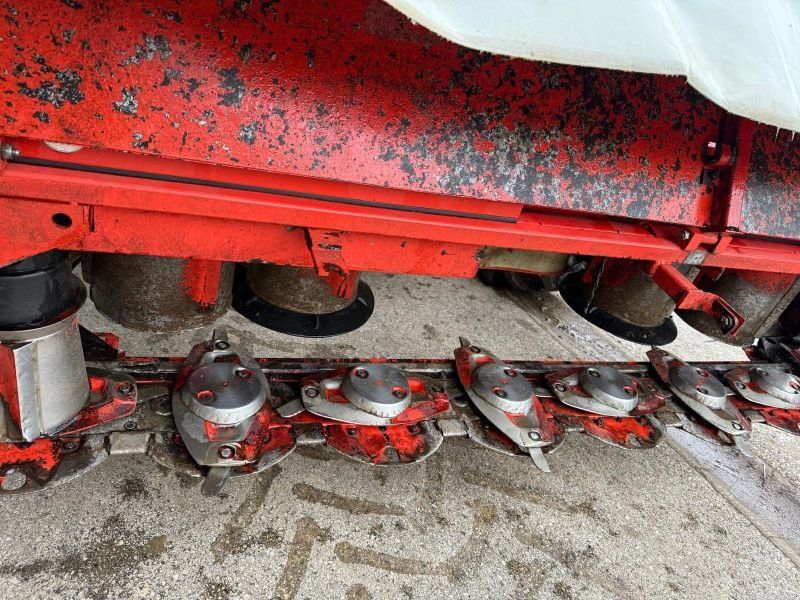 Kuhn GMD 802F