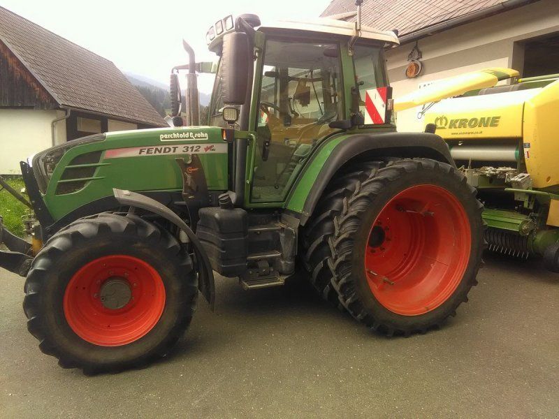 Fendt 300 Vario com3