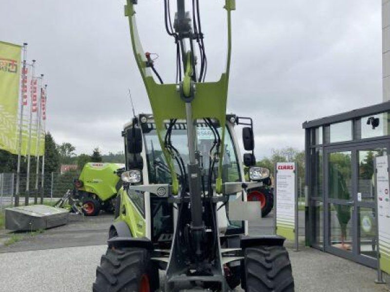Claas TORION 530