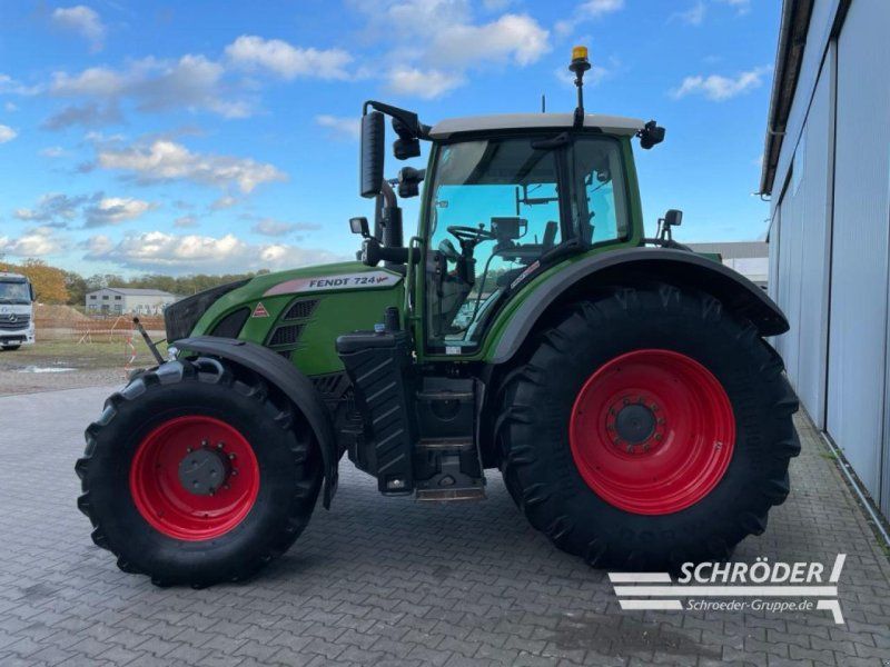 Fendt 724 VARIO S4 PROFI PLUS | RTK + VRC