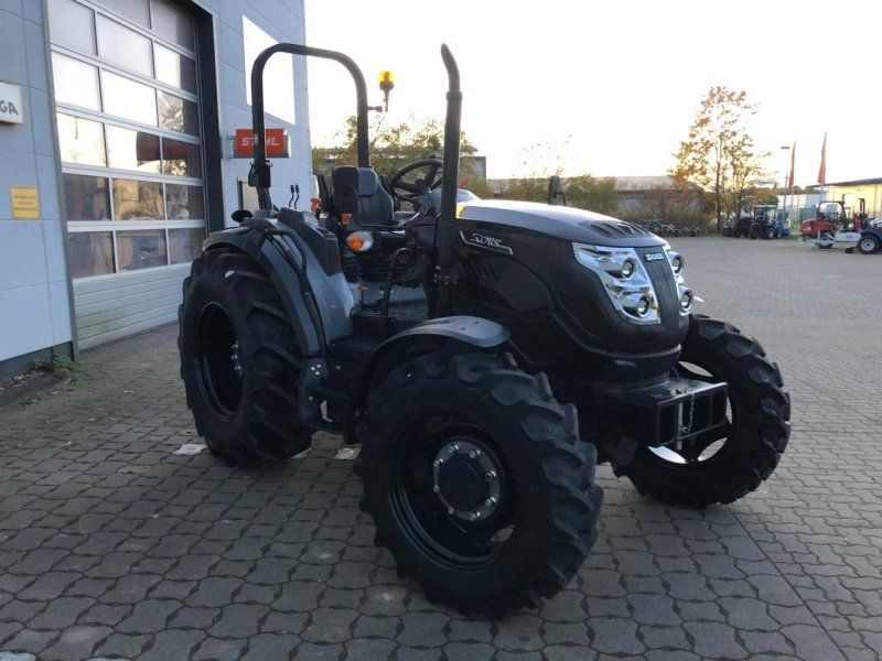 Solis 50 Stage V Panther