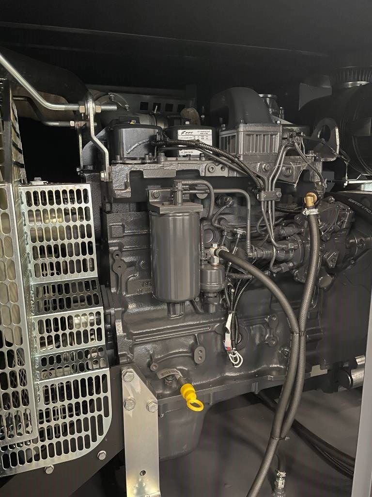Iveco NEF45SM3 - 85 kVA Generator - DPX-17551