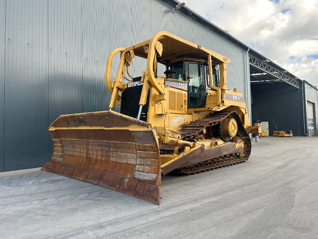 CAT D7R II