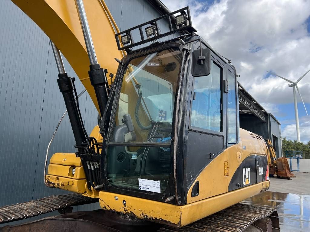 CAT 320D L