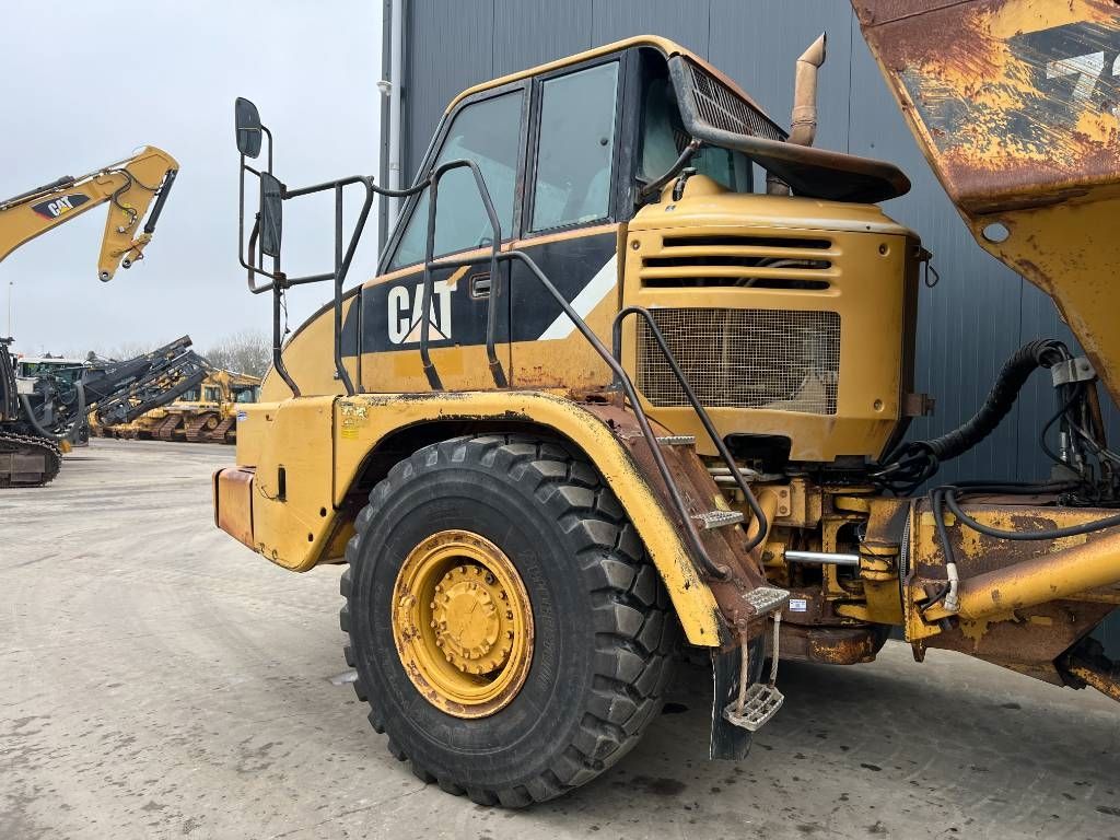 CAT 730