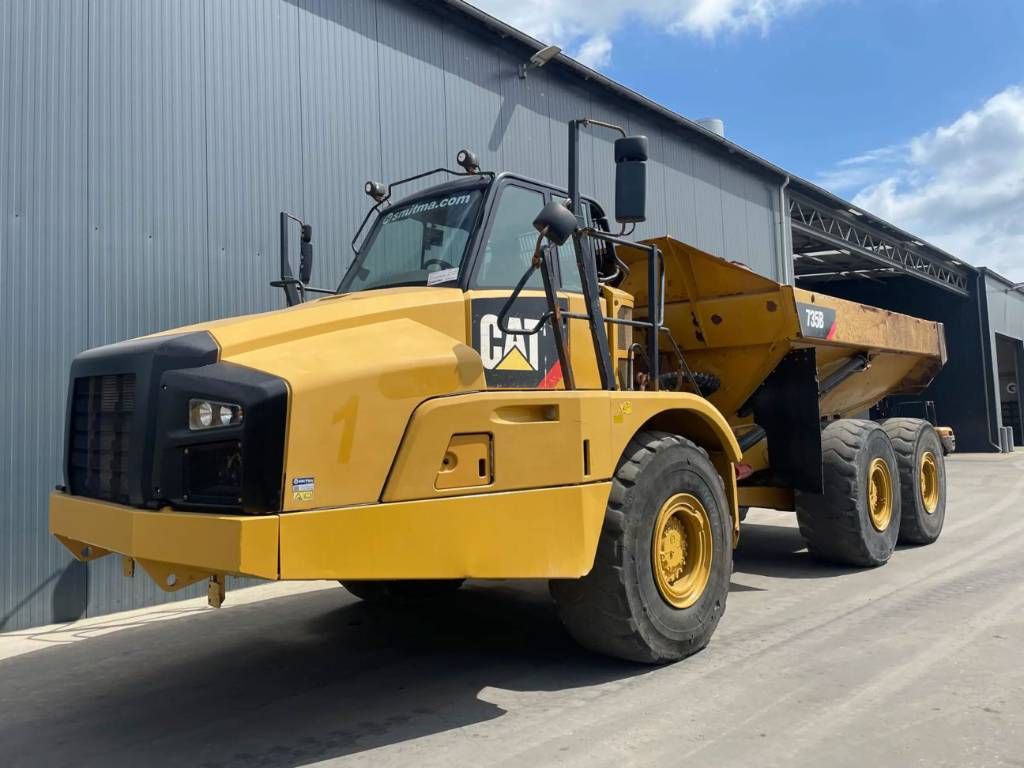 CAT 735 | 735B