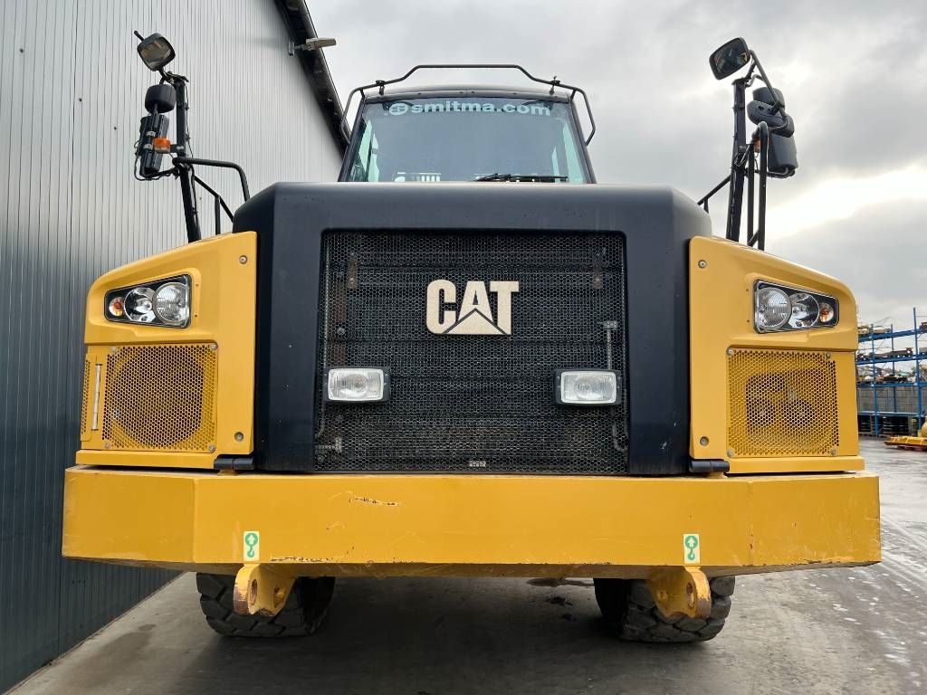 CAT 735C