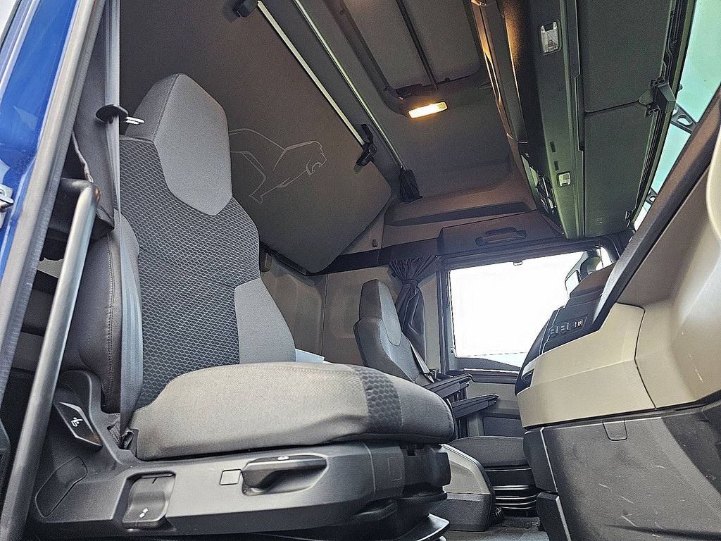 M.A.N. 26.470 TGX tg3 gm 6x2-2 bls