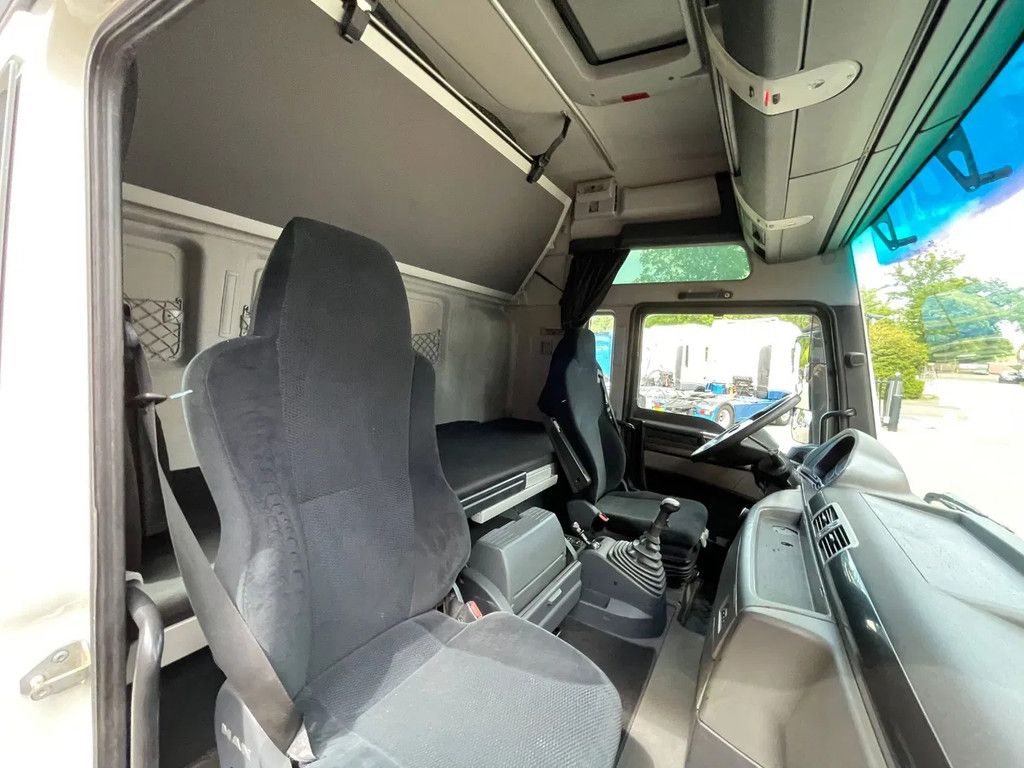 MAN TGX 26.480 6X2 Liftas EURO 5 Hangeschakeld/Manual