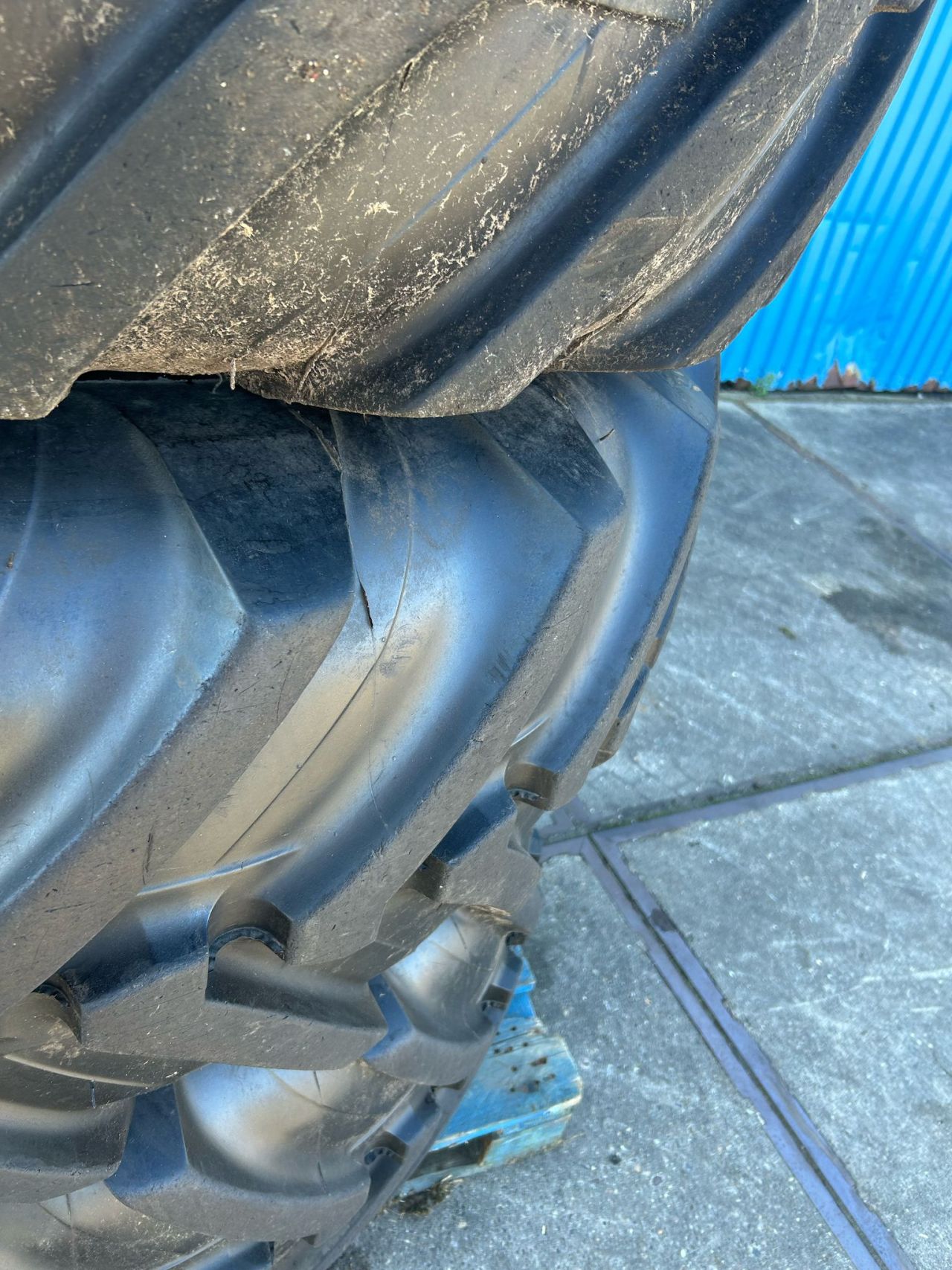 4x Michelin 480/80R26 XMCL op 12 gaats JCB velgen