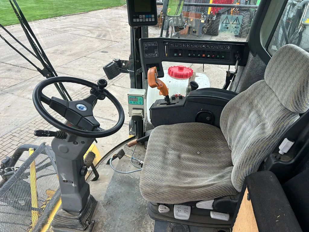 New Holland FX 450 Hakselaar FX haverster