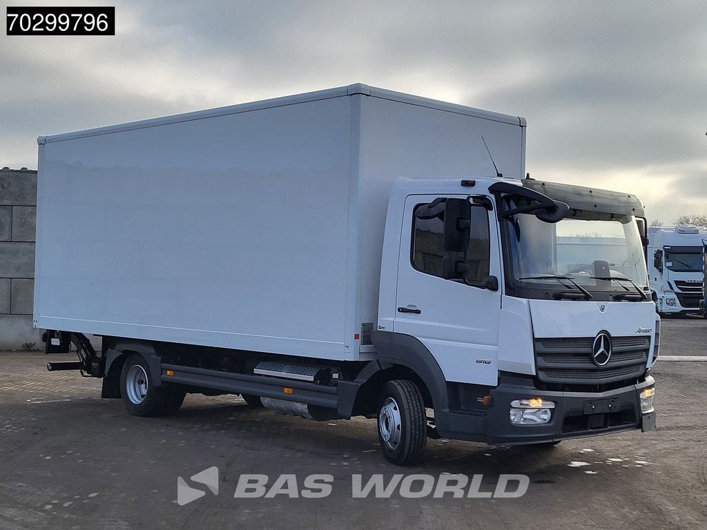 Mercedes Atego 818 4X2 8tonner Automatic 1000kg Ladebordwand Euro 6