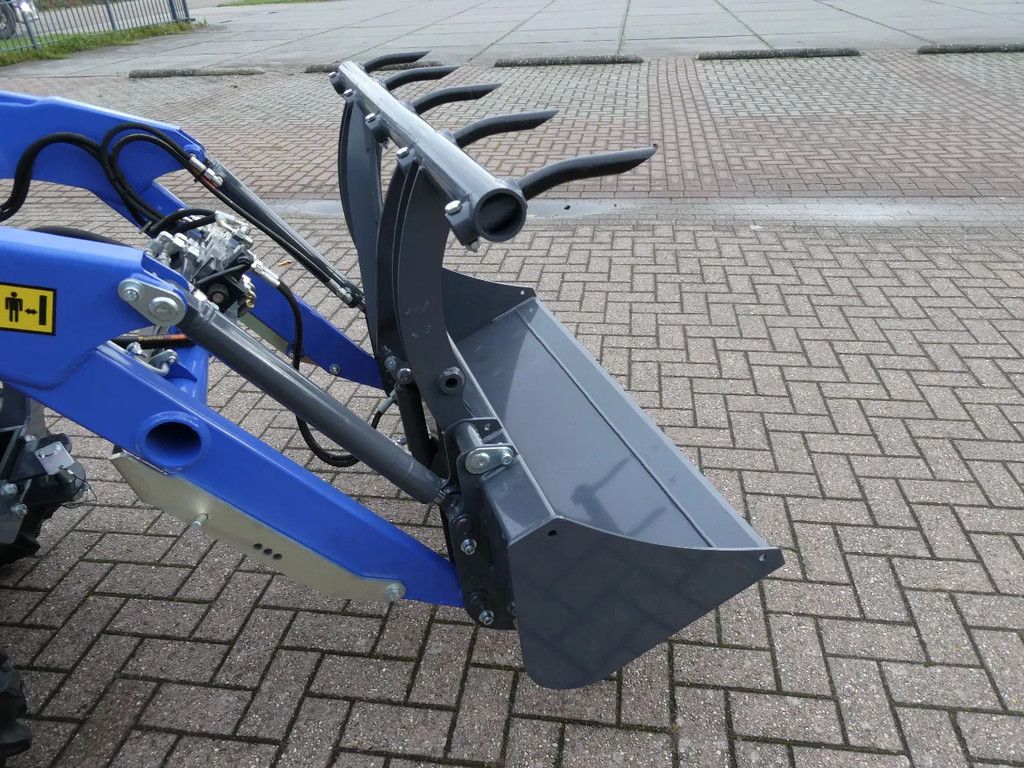 Iseki TM3187 4wd / 0123 Draaiuren / Voorlader + Contragewicht