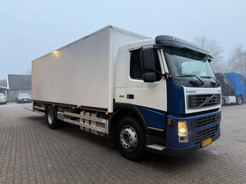 Volvo FM 9.260 2000KG LBW Airco 596.659KM NL Truck APK/TUV 22-04-2026