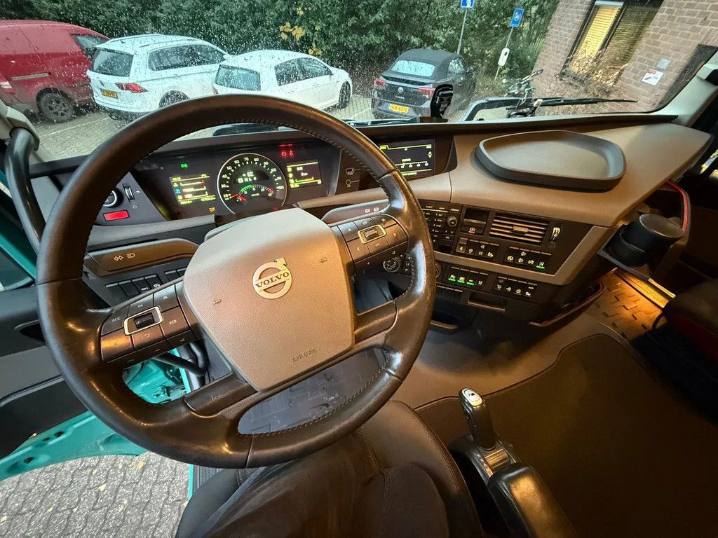 Volvo FH 460 6X2 Globetrotter XL ADR 427.228KM!! NL Truck