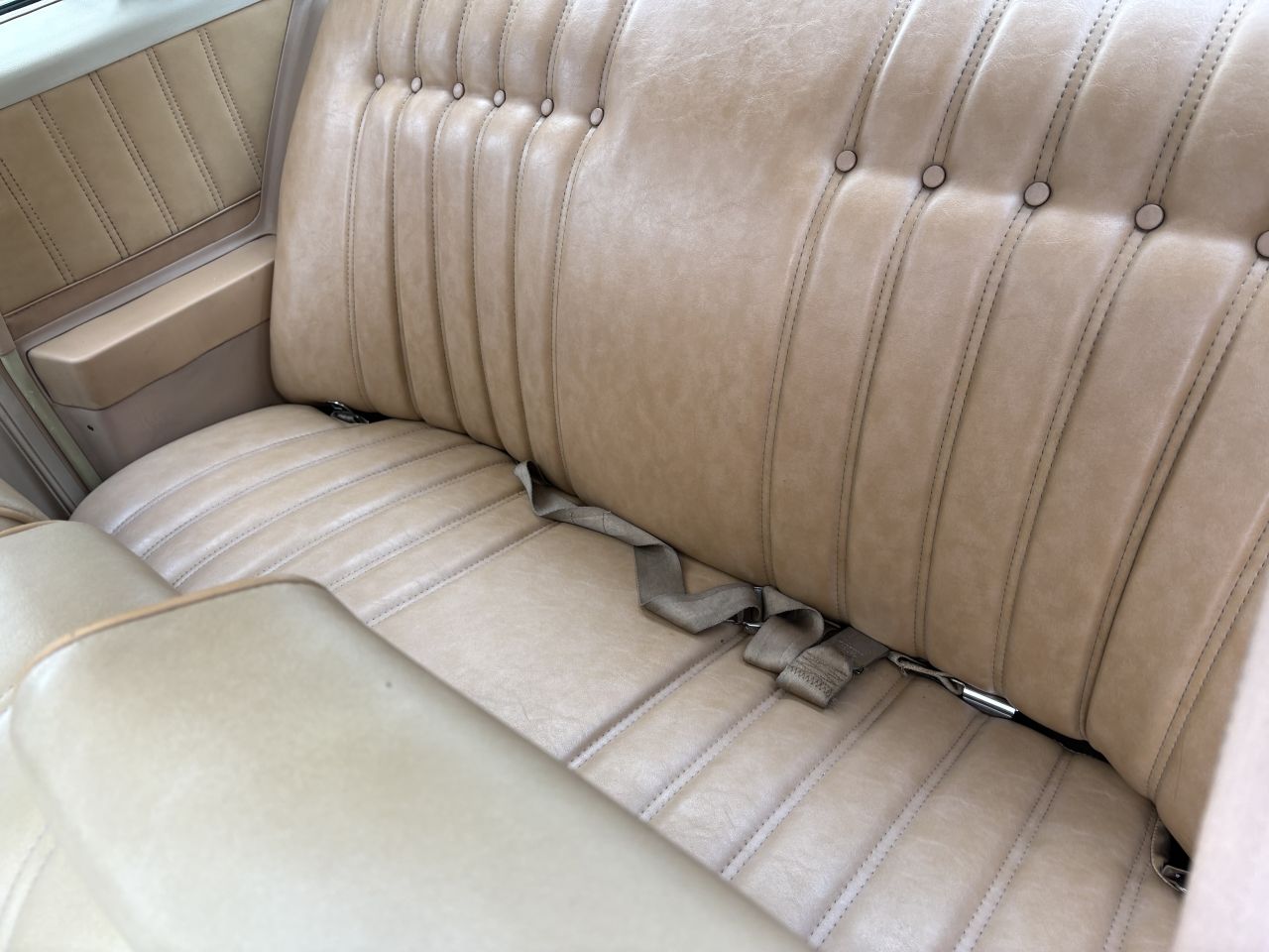 CHEVROLET MONTE CARLO v 8