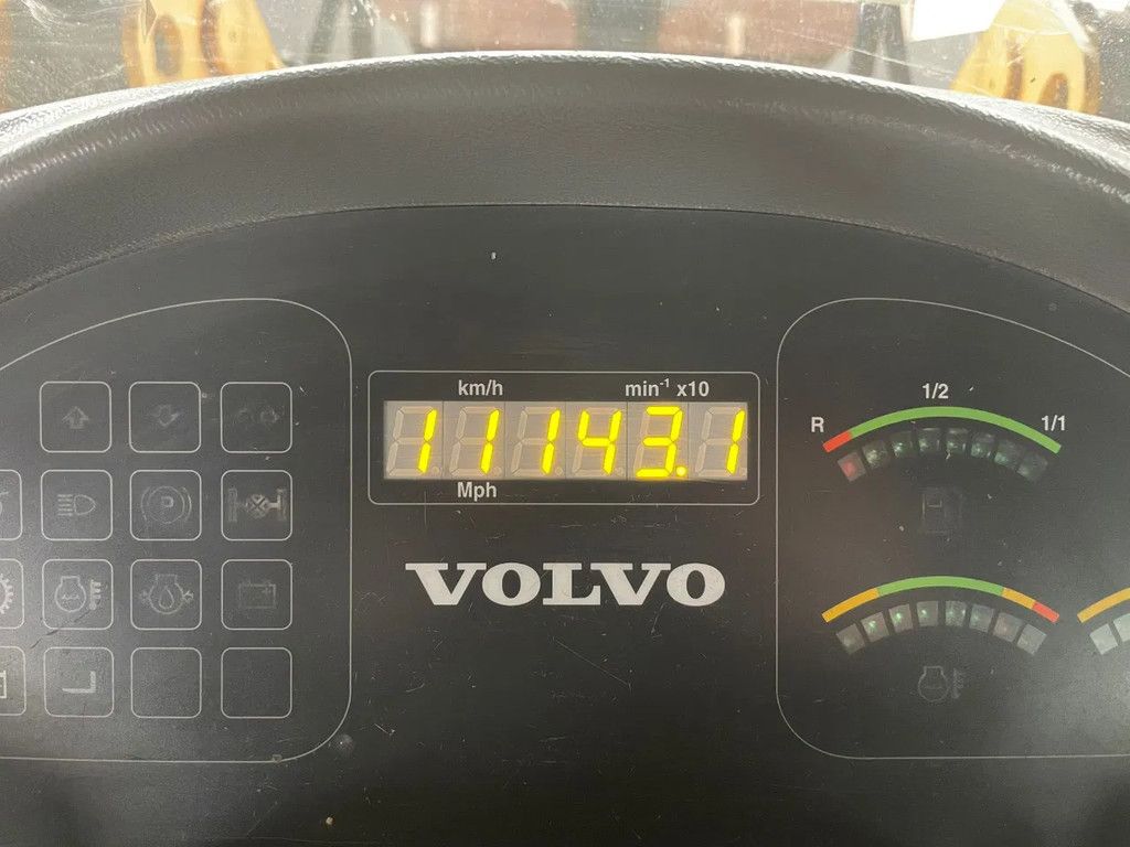 Volvo L40B-TP Shovel Loader