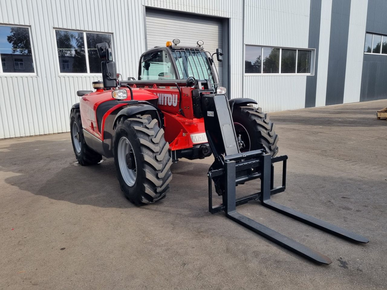 Manitou MT932 for sale