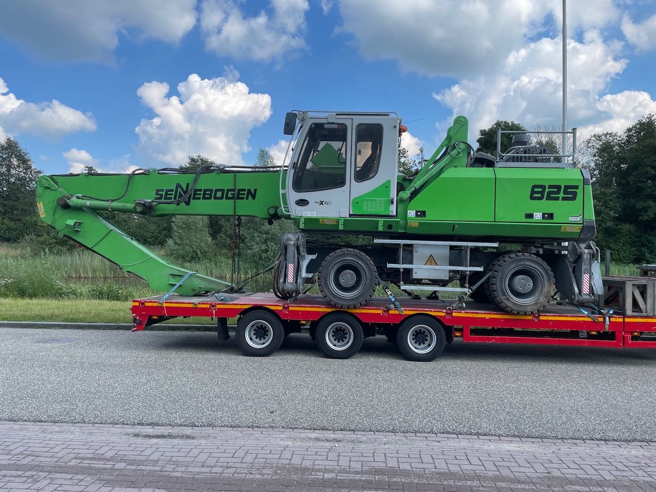 Sennebogen 825M Elektrische overslagmachine