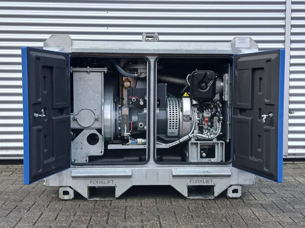 BBA BA75 D220 wit HATZ 1D81z