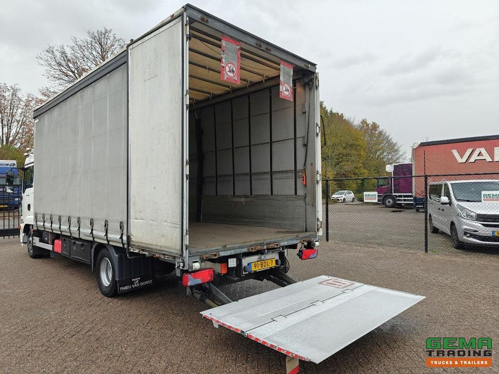 MAN TGL 12.250 4x2 Sleeper Cab Euro 6B - Stationary Air Conditioning - Sliding Tarpaulin Body 6.19m + Tail Lift 1500KG - SMARTTacho V2 - 01/2026 MOT