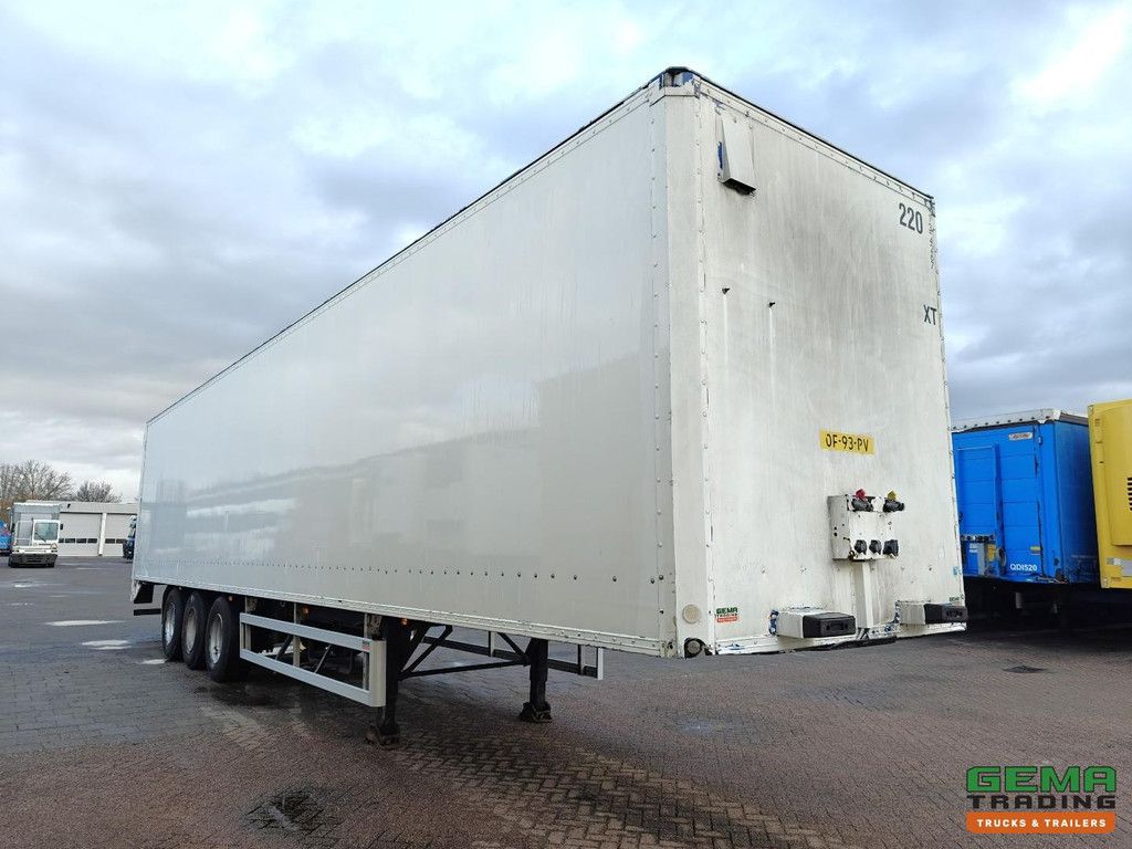 Netam-Fruehauf XMH ONCRPO 3 Axles ROR - Closed Body - Disc Brakes - Hardwood Floor - Waterproof - NO LICENSE PLATE