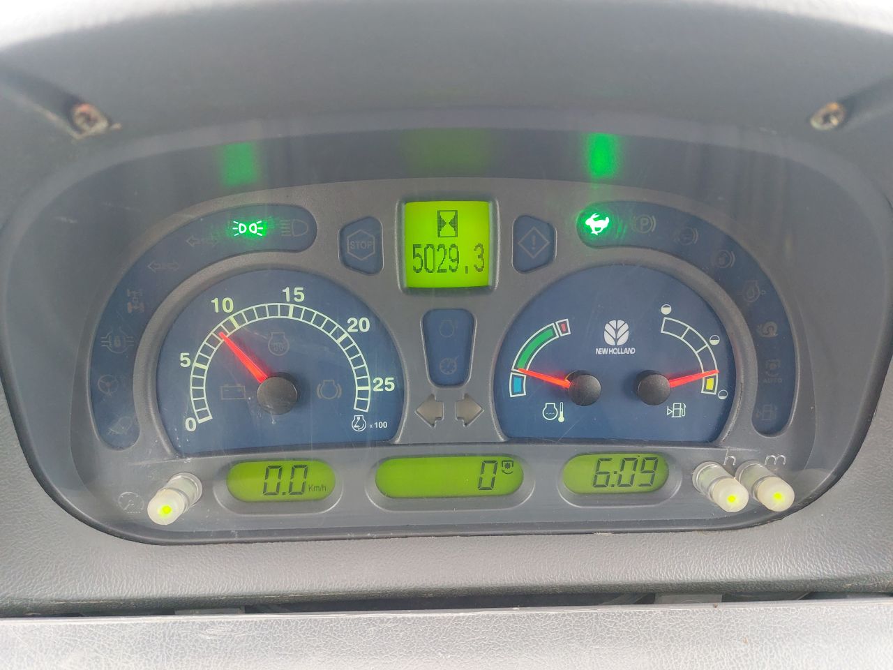 New Holland TS100A advertentie goed lezen AUB