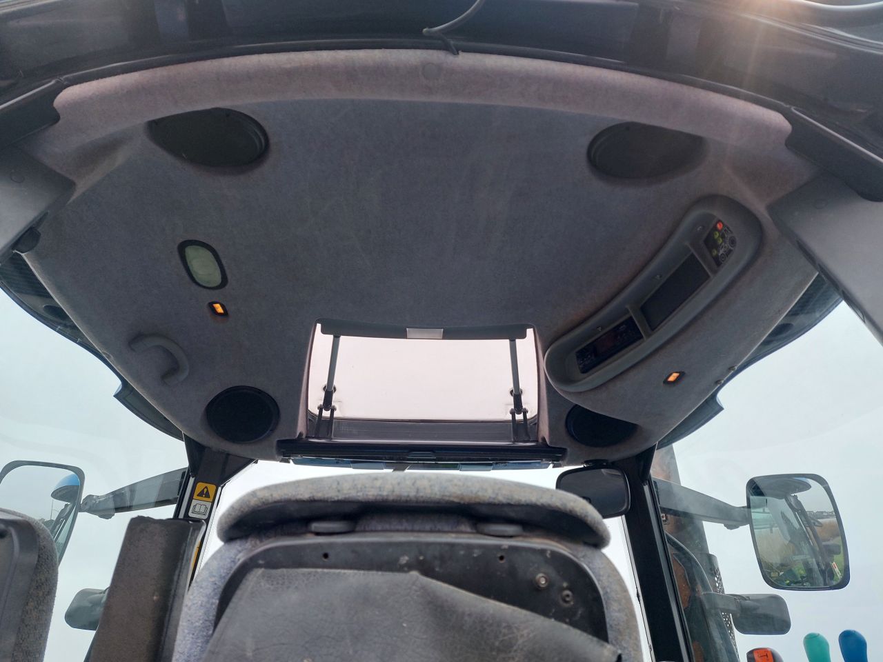 New Holland TS100A advertentie goed lezen AUB