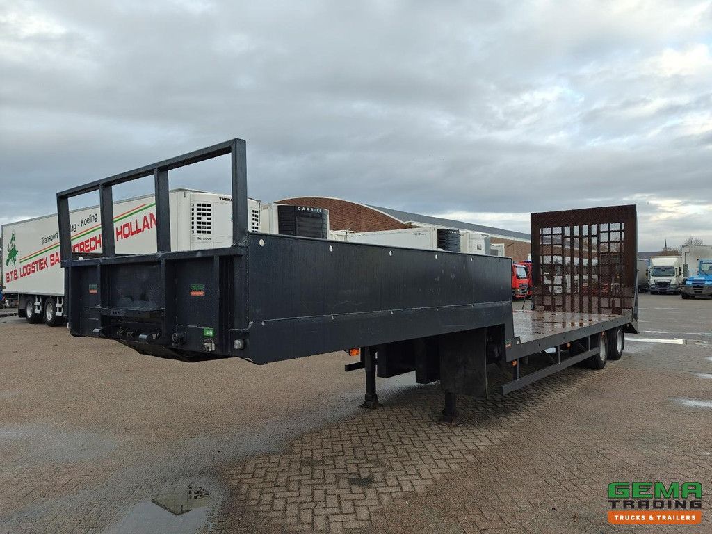 Pacton 2126 S-10. two-axle bpw semi-low loader - hydraulic ramp - 24v hydraulic pump - Steel suspension - drum brakes
