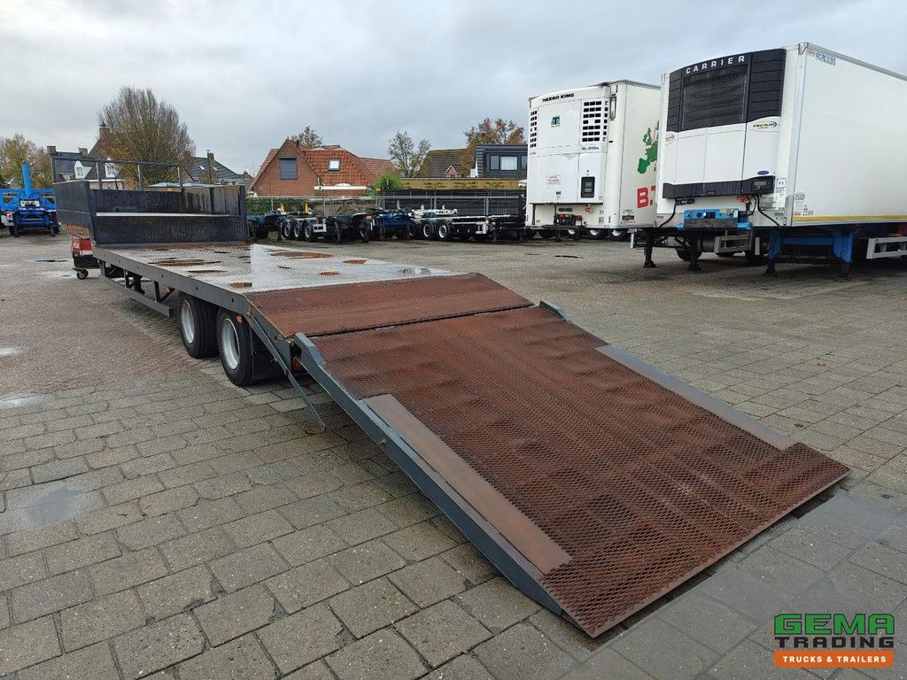 Pacton 2126 S-10. two-axle bpw semi-low loader - hydraulic ramp - 24v hydraulic pump - Steel suspension - drum brakes