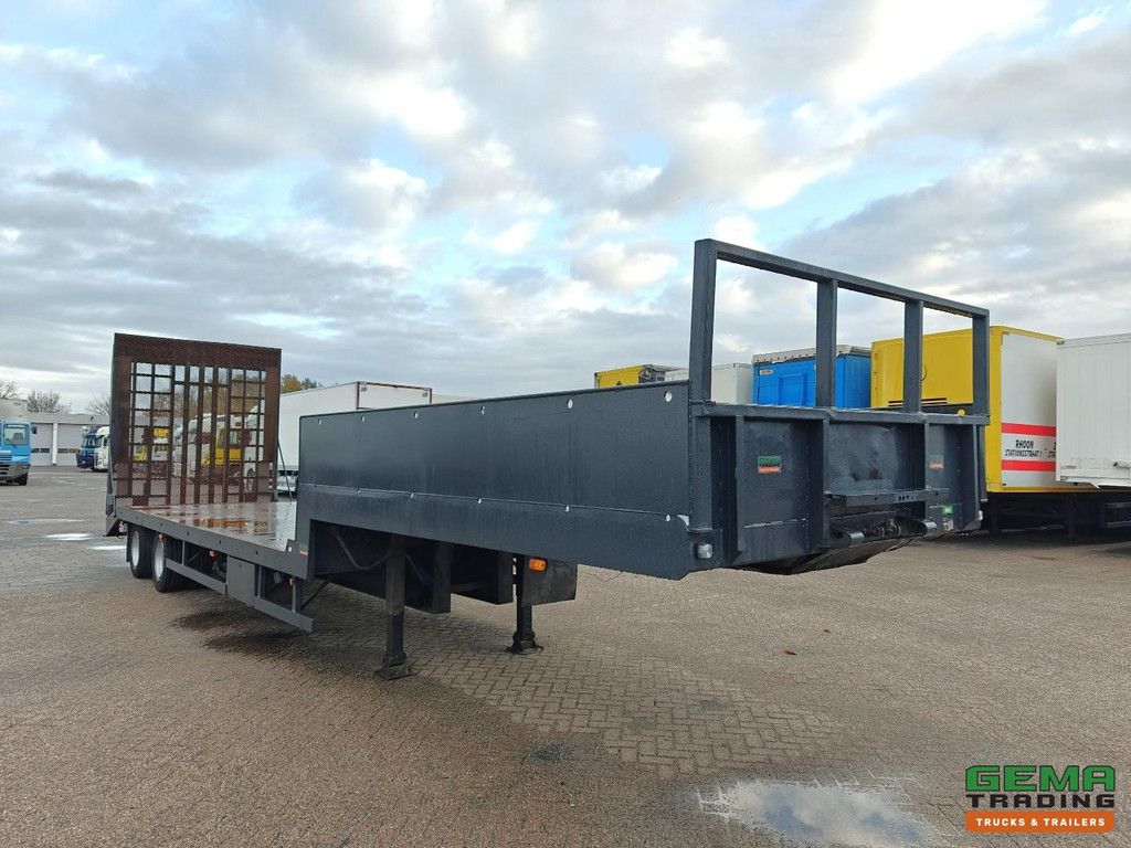 Pacton 2126 S-10. two-axle bpw semi-low loader - hydraulic ramp - 24v hydraulic pump - Steel suspension - drum brakes