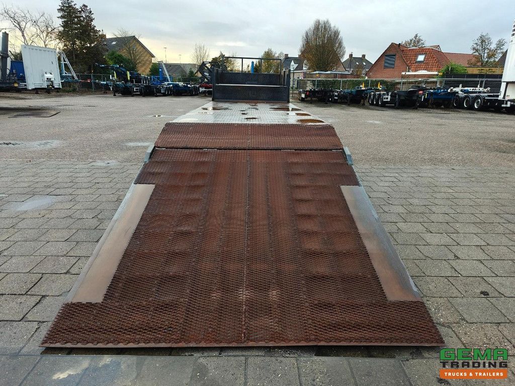 Pacton 2126 S-10. two-axle bpw semi-low loader - hydraulic ramp - 24v hydraulic pump - Steel suspension - drum brakes