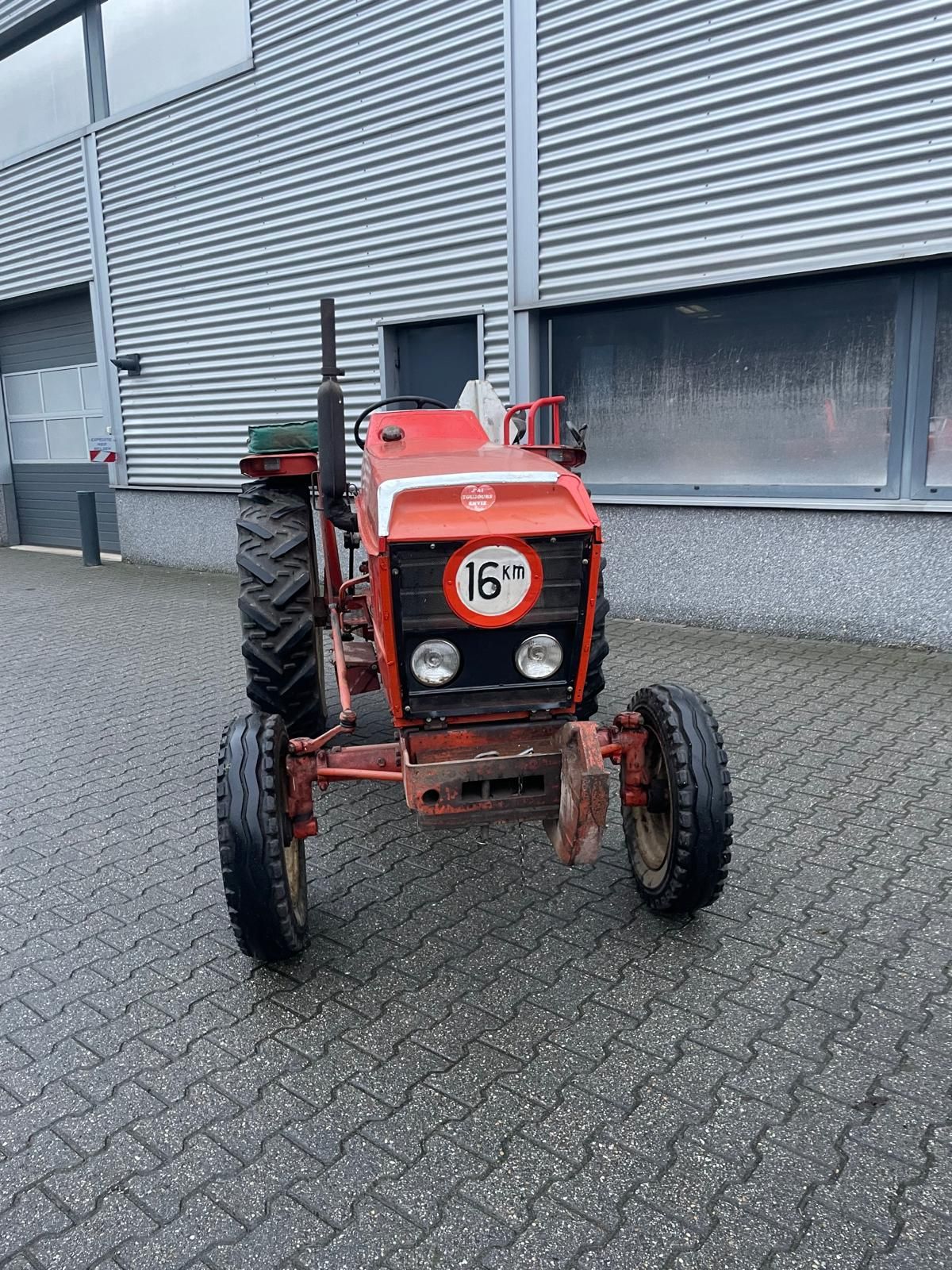 Renault 55 tractor met kenteken