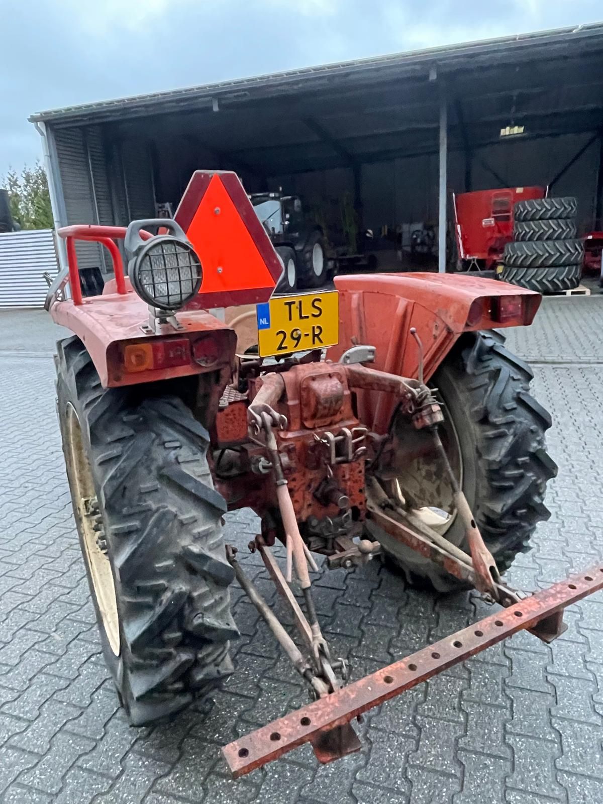 Renault 55 tractor met kenteken